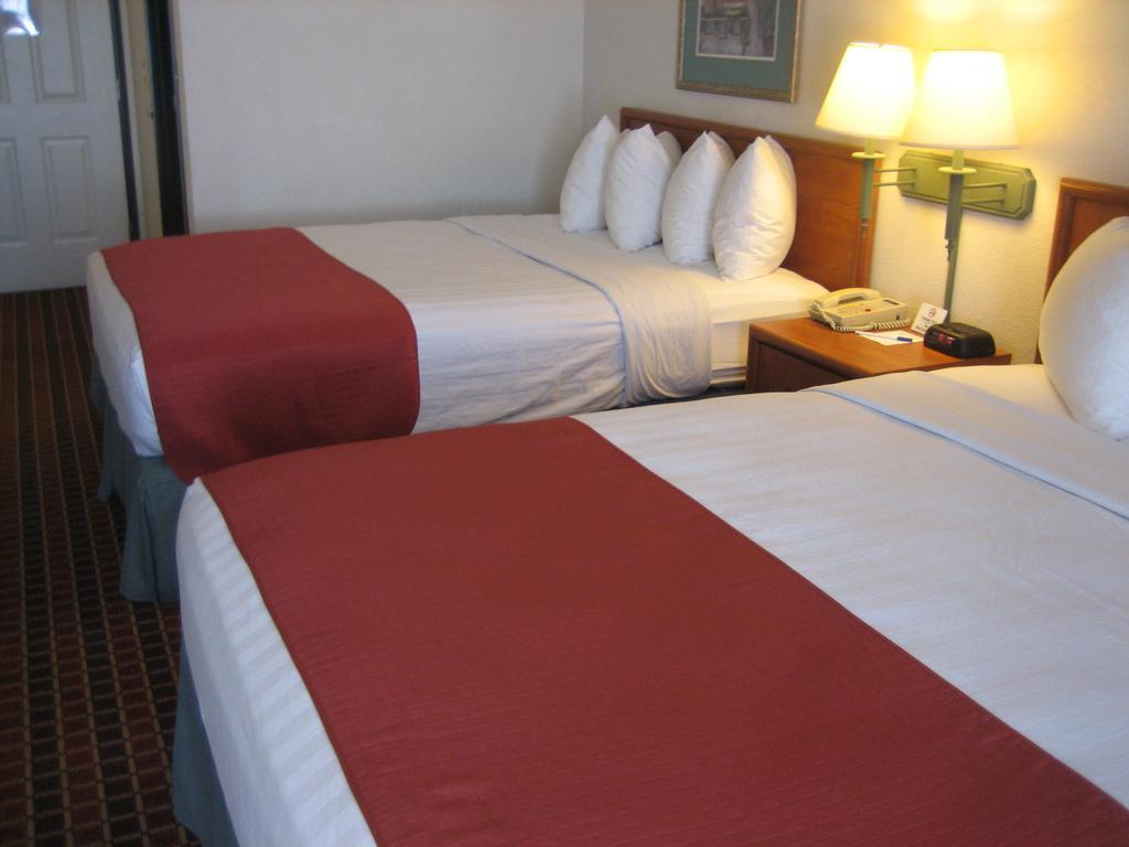 Catalina Inn Kamer foto